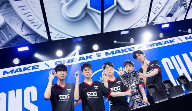 射门者的心 射门者的心